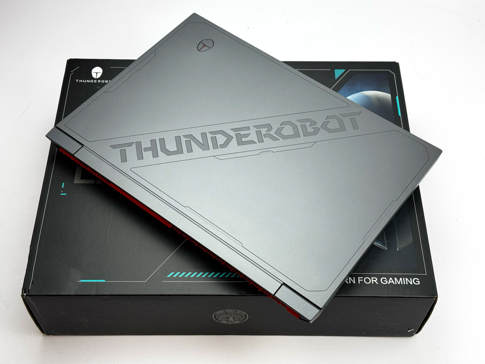 Игровой ноутбук Thunderobot I9-13900H / RTX 4060 / 16GB / 512GB / 2.5K / 165HZ / Win 11 / Русско-Английская клавиатура