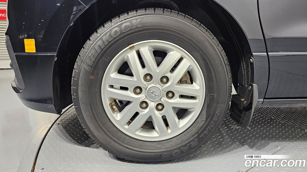 Hyundai The New Grand Starex Van 5-и местный (03.2020)