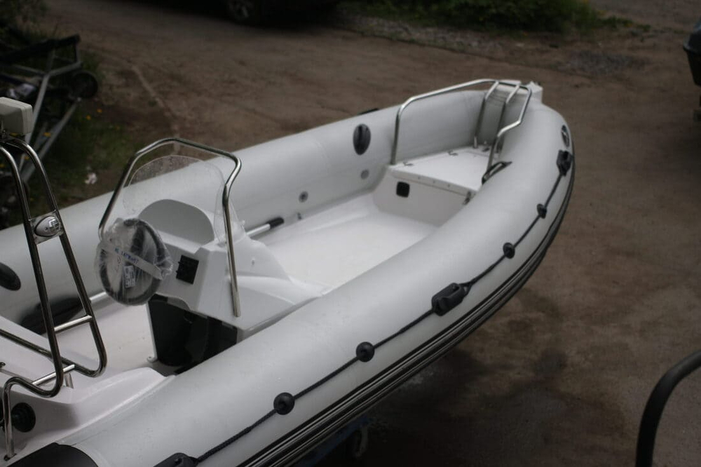 Лодка РИБ БУРЕВЕСТНИК 530 ST