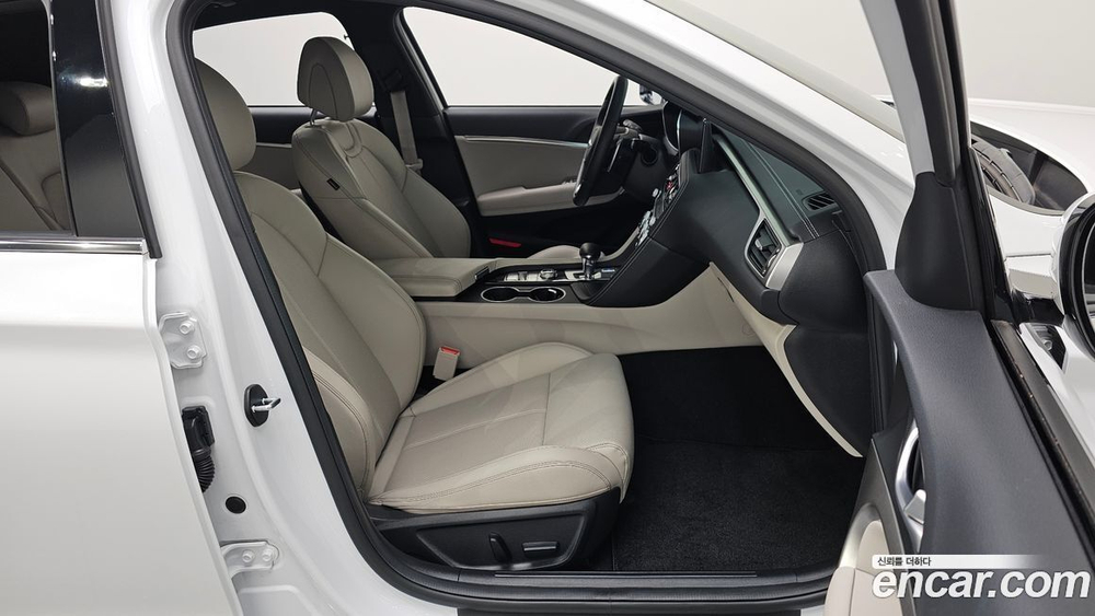 Genesis The New G70 Shooting Brake Бензин 2.0T 2WD (07.2022)