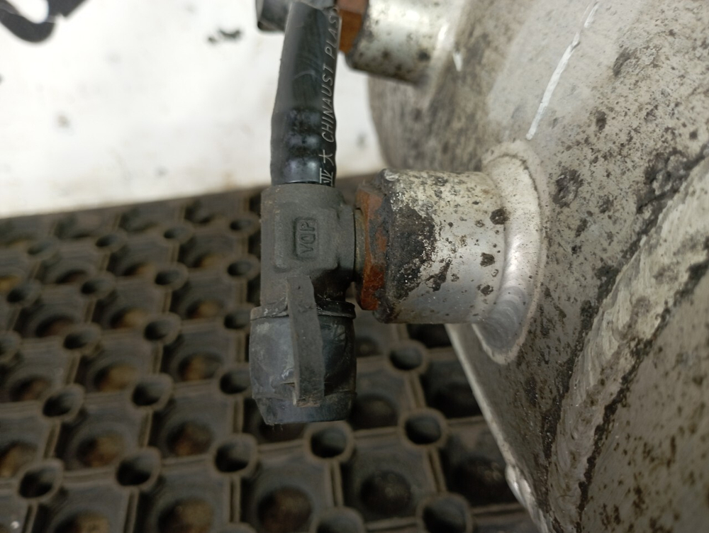 Ресивер (дефект) воздушный 10 L 2022г.