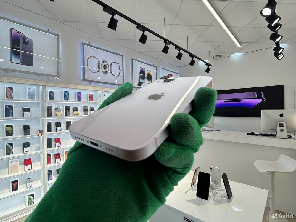 iPhone 13 128 ГБ б/у