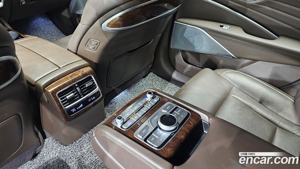 Kia The K9 (Quoris/K900) 3.8 GDI (01.2020)