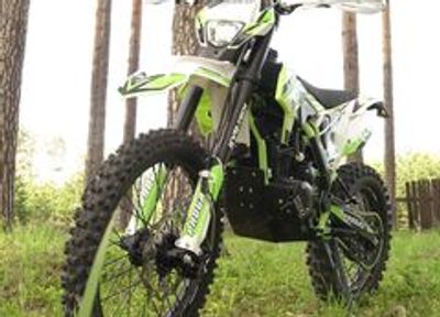 Пластиковая защита KTZ для мотоцикла Progasi Super max 250 (ZS 172 FMM) 2024