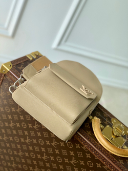 Louis Vuitton Pilot Slingbag