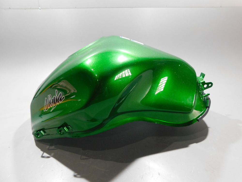 Бак топливный Kawasaki Ninja 1000  018575