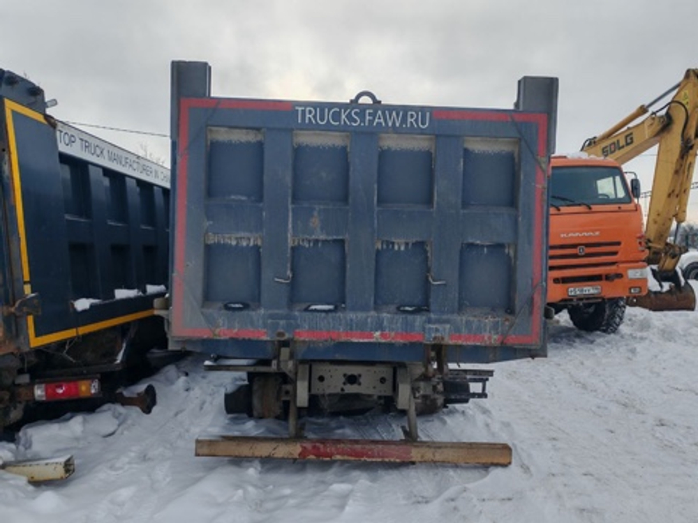 FAW J6 8x4 Самосвал СА3310Р66K24T4E5 (Дизельный, 11,1 л, 420 л.с., МТ)