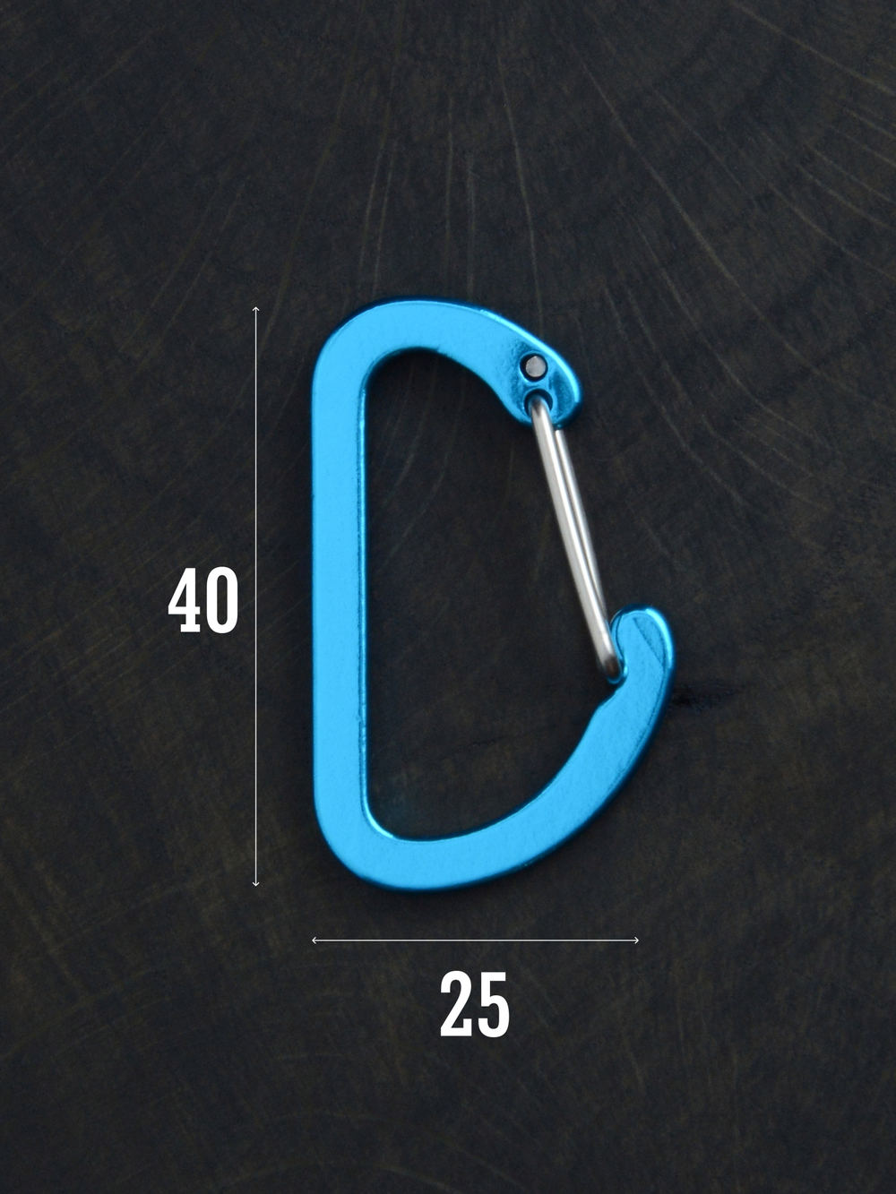В АССОРТИМЕНТЕ 5 карабинов вспомогательных до 8 кг алюминий 40х25 мм