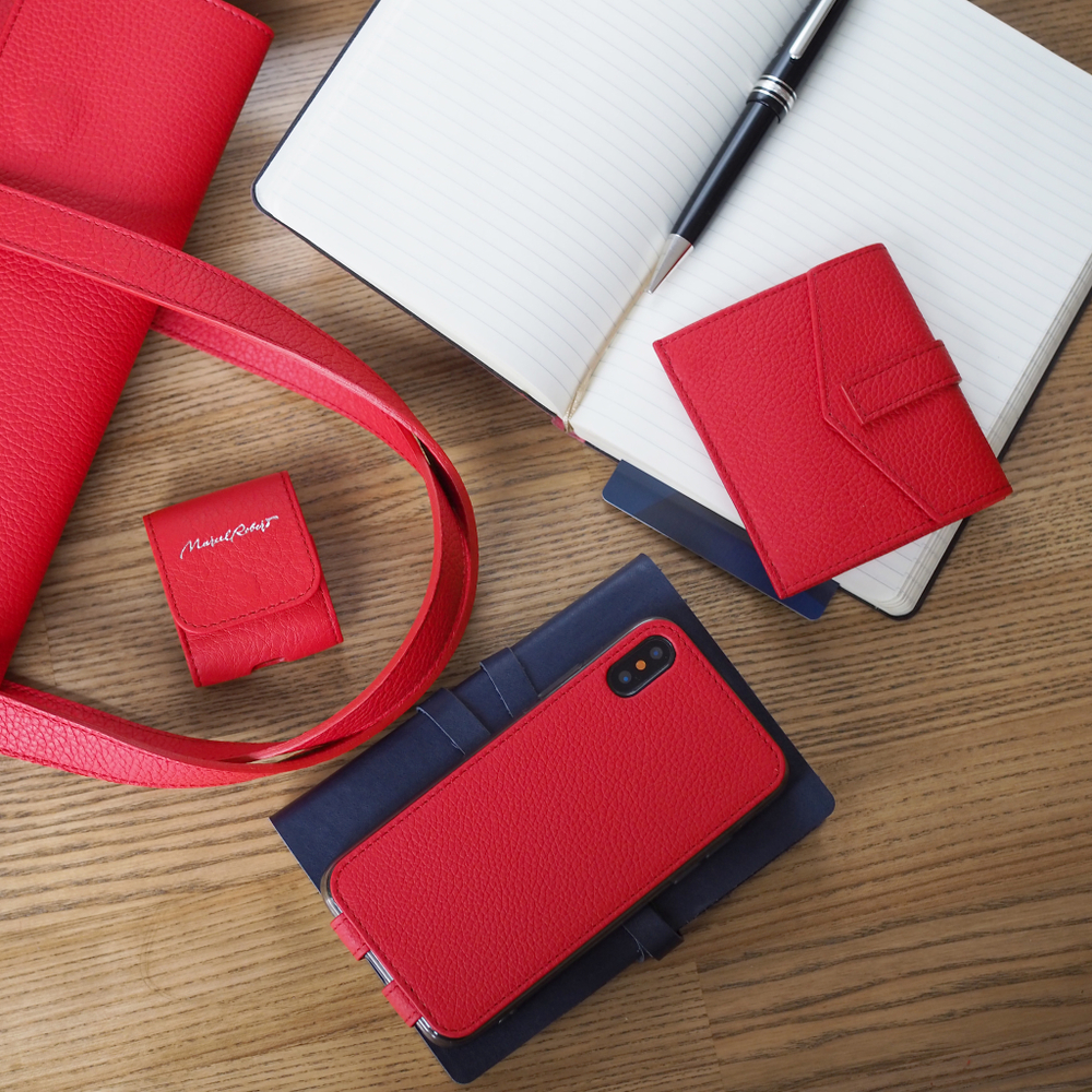 Чехол для наушников Petit из кожи теленка, красного цвета