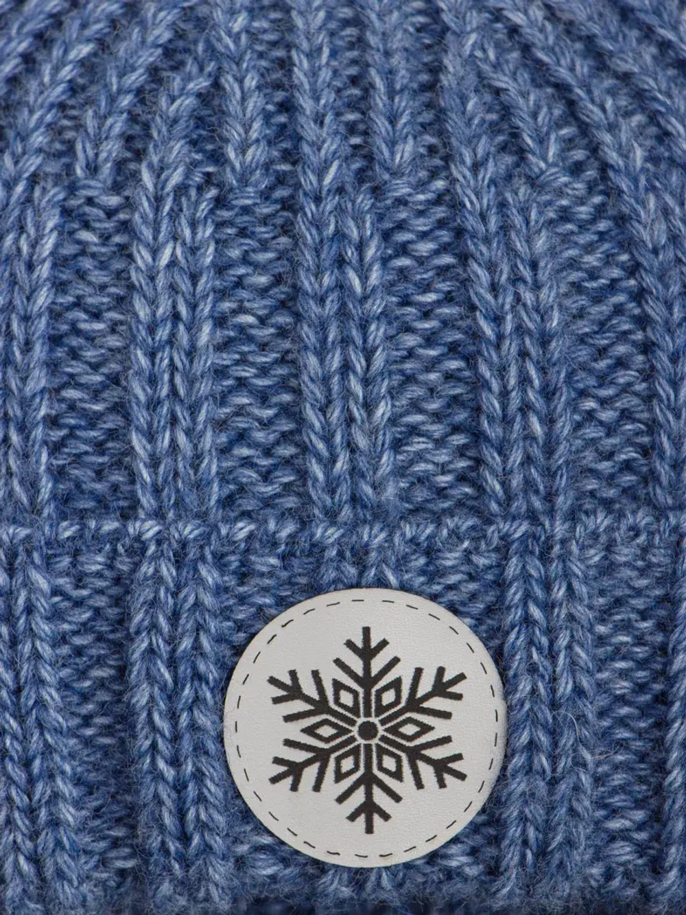 Шапка зимняя вязаная для малышей