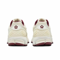 Nike Air Zoom Vomero 5 "Valentine`s Day"