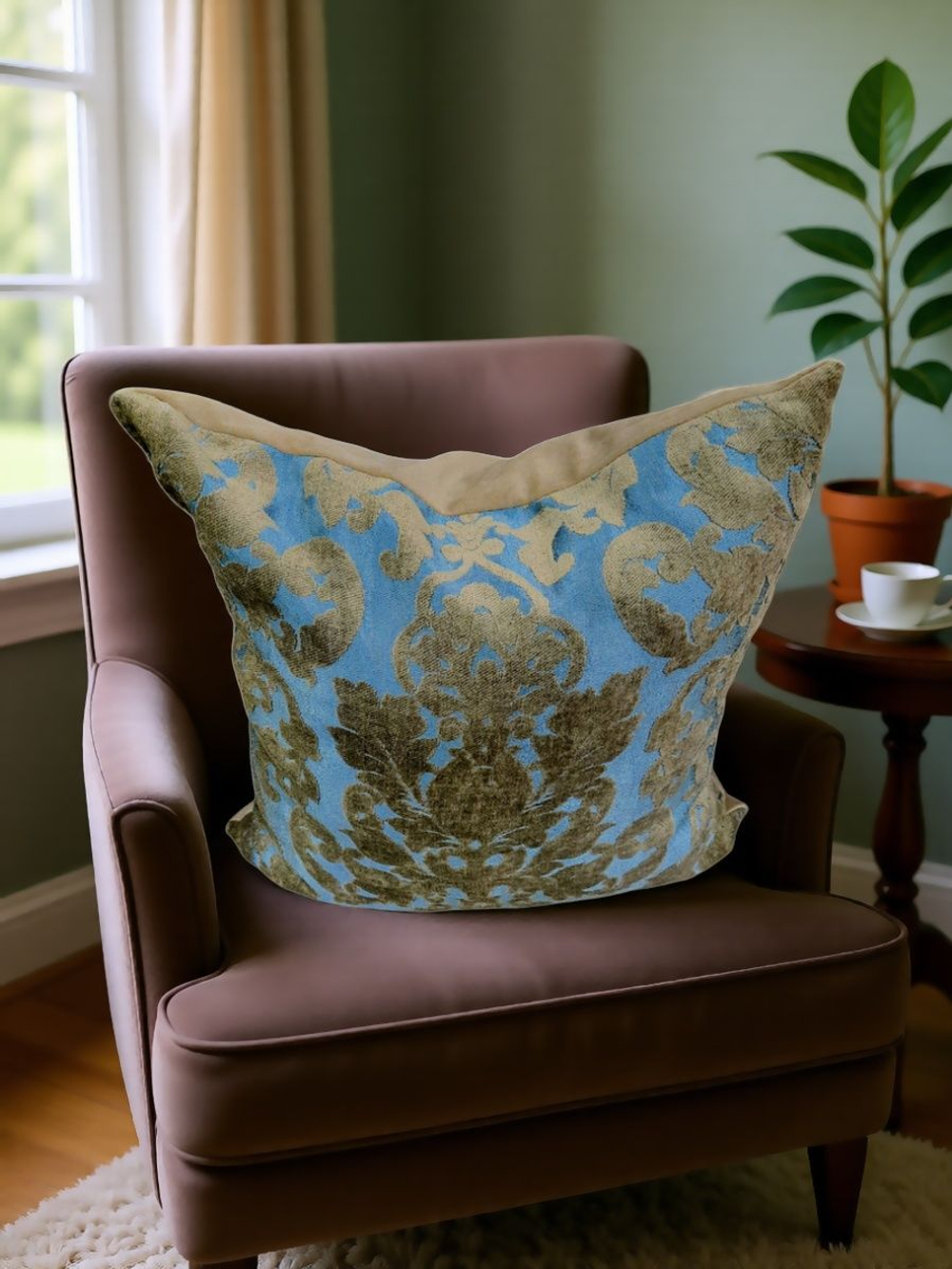 Подушка декоративная. Ручная работа. Эксклюзив