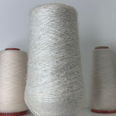 KIDPAI - LAGOPOLANE; 14% кидмохер, 14% нейлон, 52% п/а, 17% акрил, 3% пайетки; 400м/100гр; col. 8504, цвет: белый, пайетки серебро