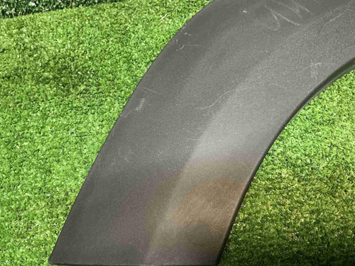 Накладка двери задняя правая Geely Atlas 2 (23-нв)