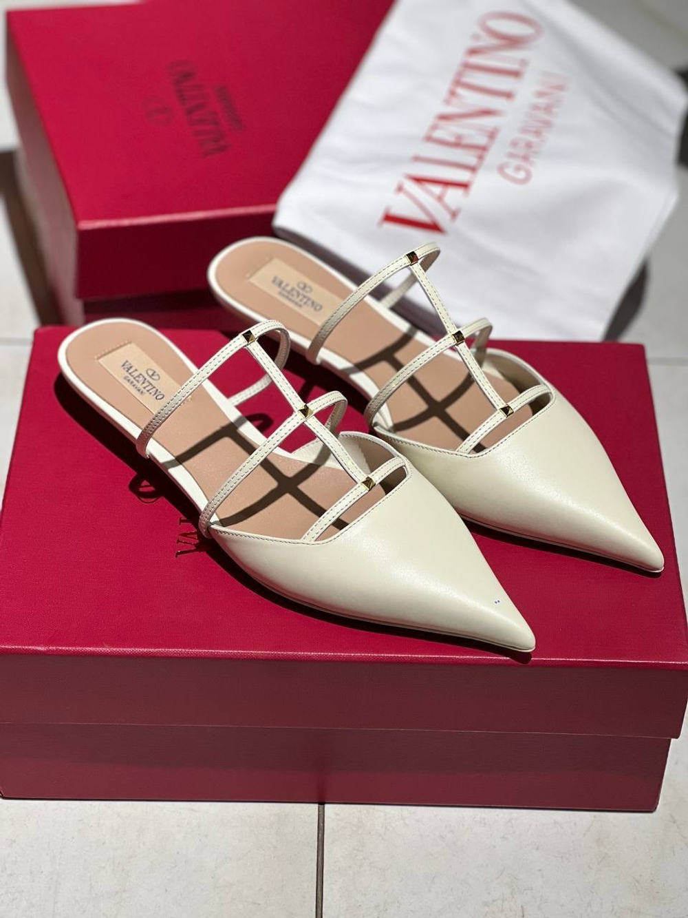 Мюли Valentino