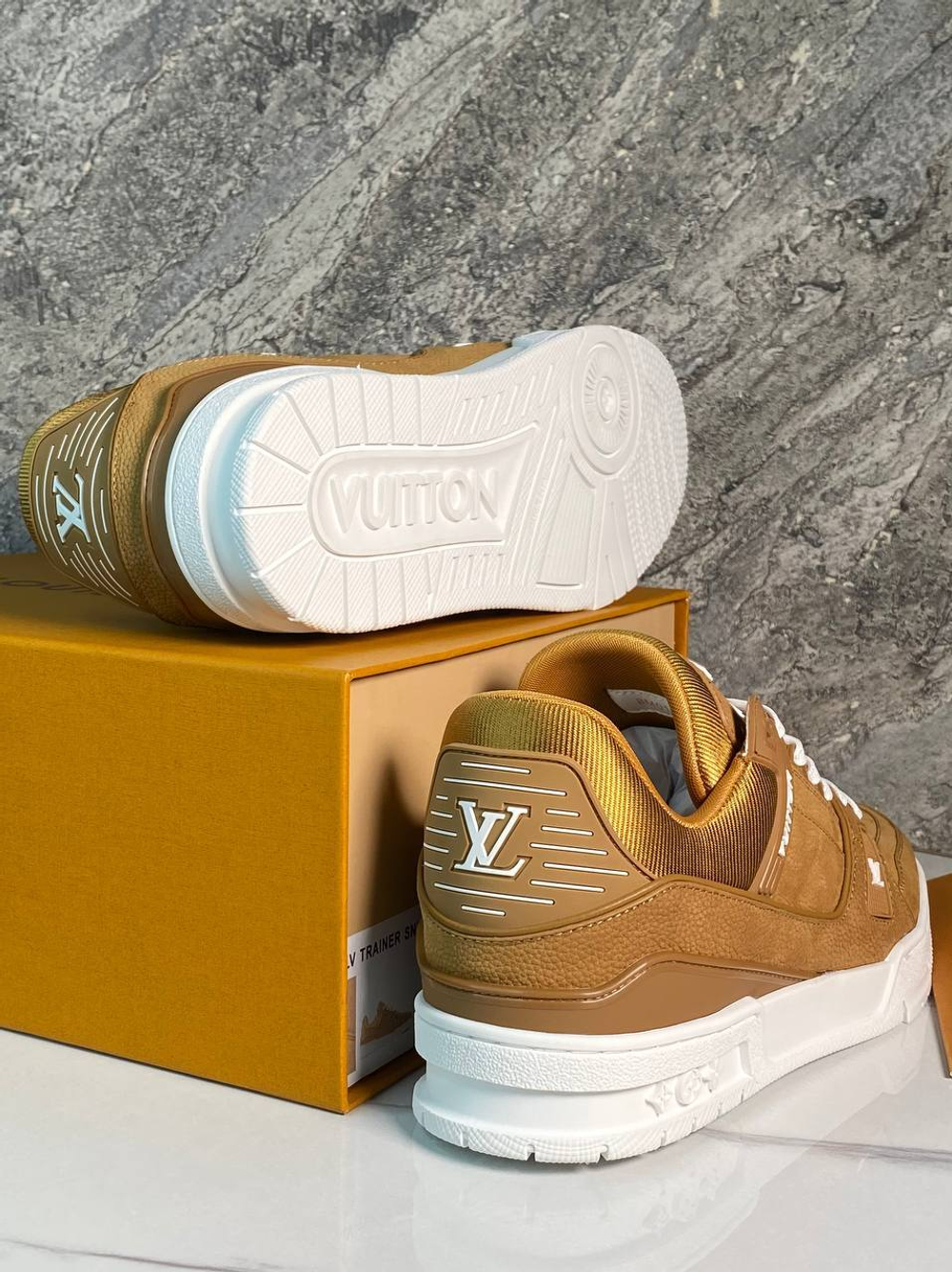 Кроссовки Louis Vuitton