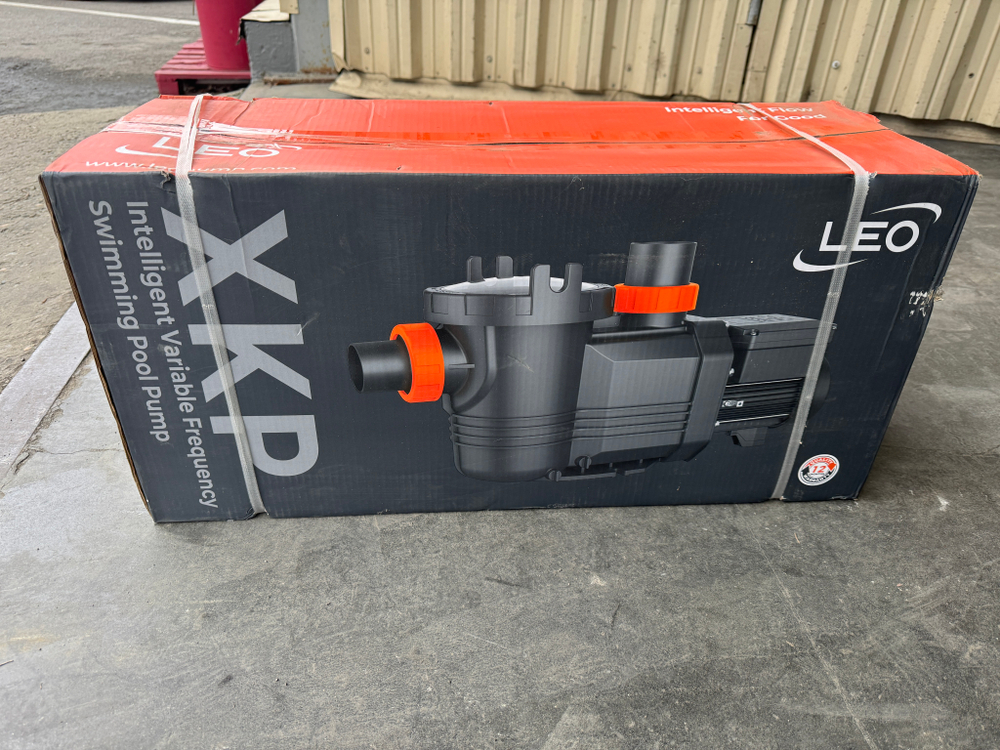 Насос для бассейна LEO XKP757BP