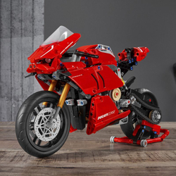 Конструктор LEGO Technic - Ducati Panigale V4 R 42107