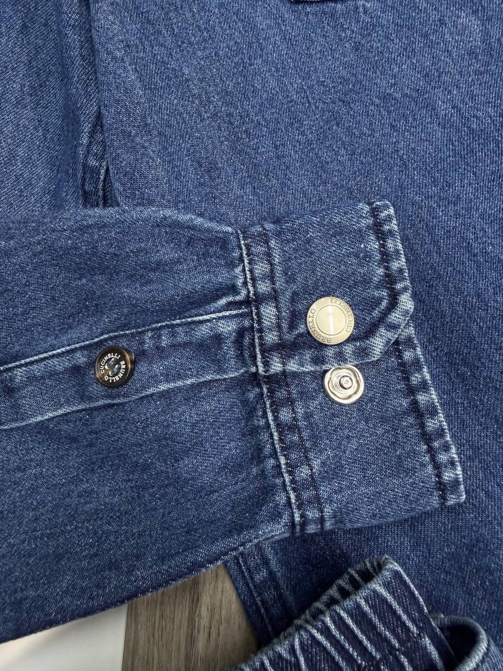 Джинсовый костюм Brunello Cucinelli