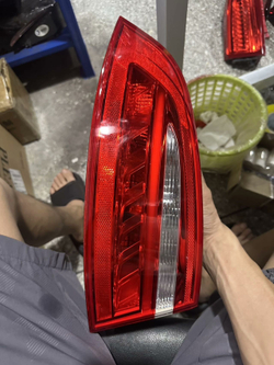 Задние фонари Jaguar XE XEL левый и правый оригинальные