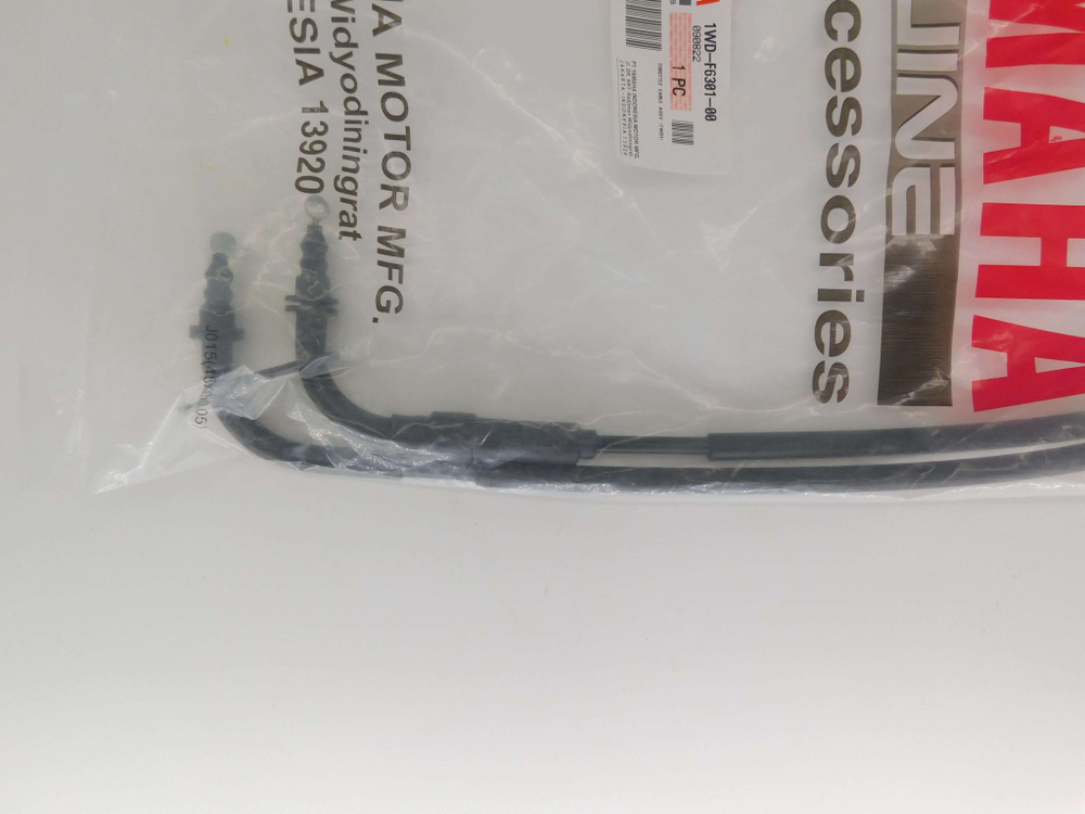 Трос газа Yamaha YZF-R3 YZF-R25 1WD-F6301-00-00