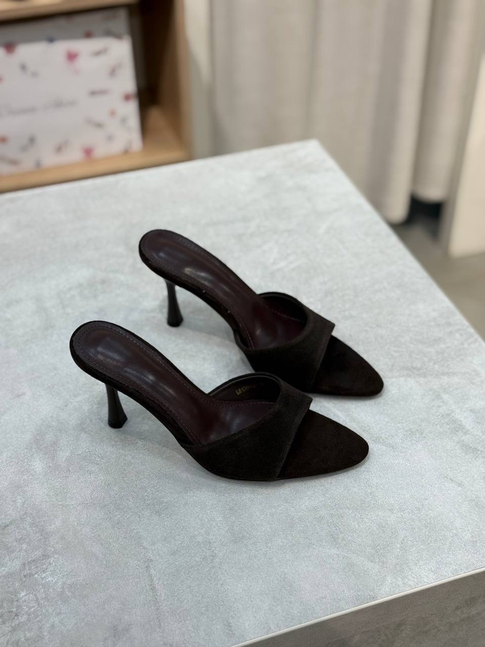 Мюли из натуральной замши