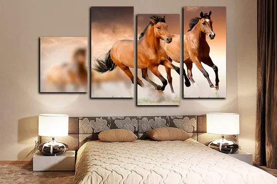 Модульная картина "Бегущие лошади"