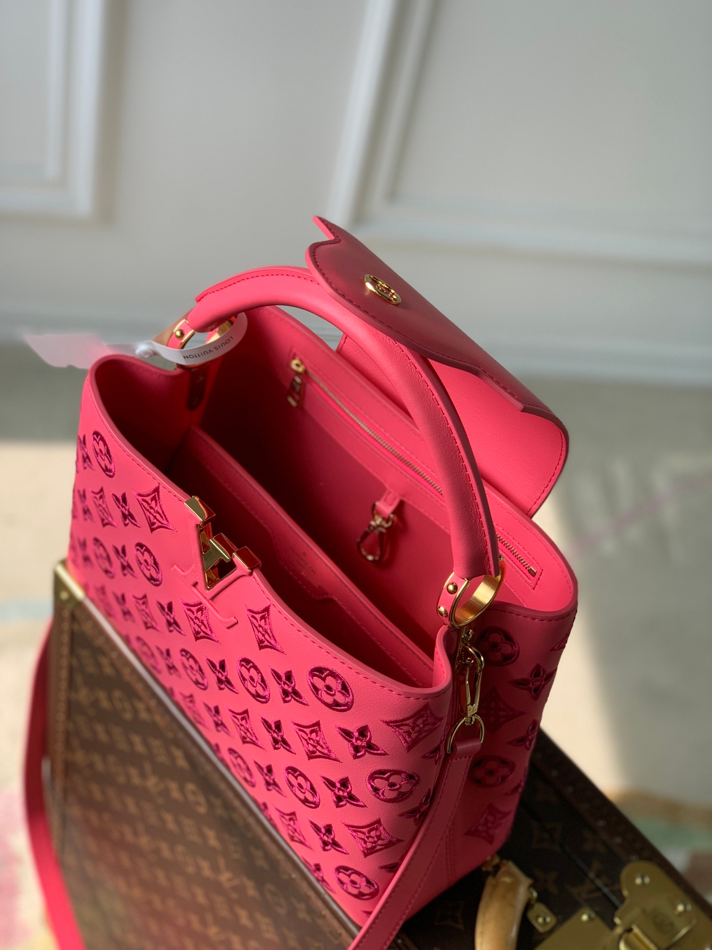 Louis Vuitton Capucines MM