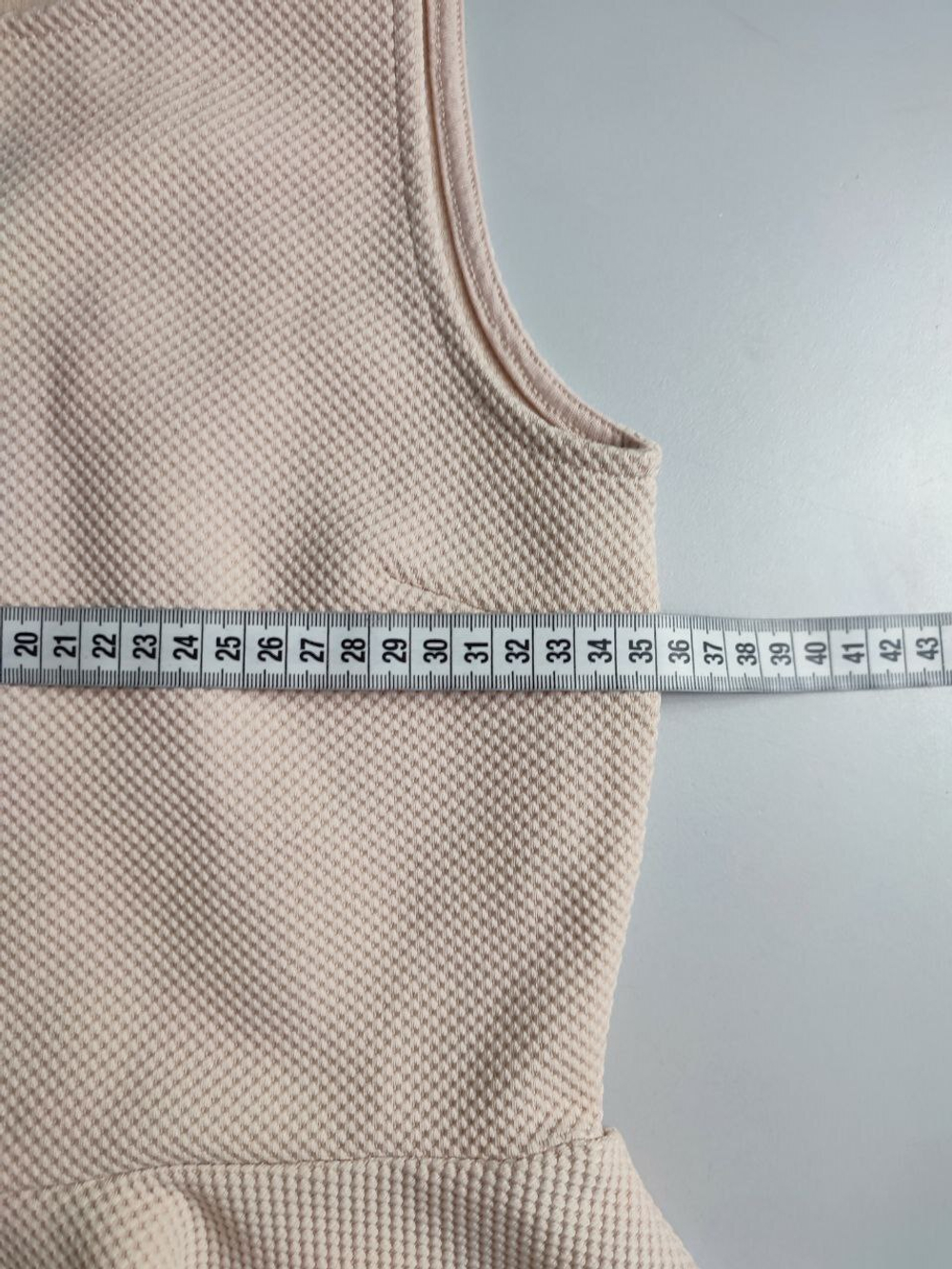 Блузка H&M с баской 42 размер