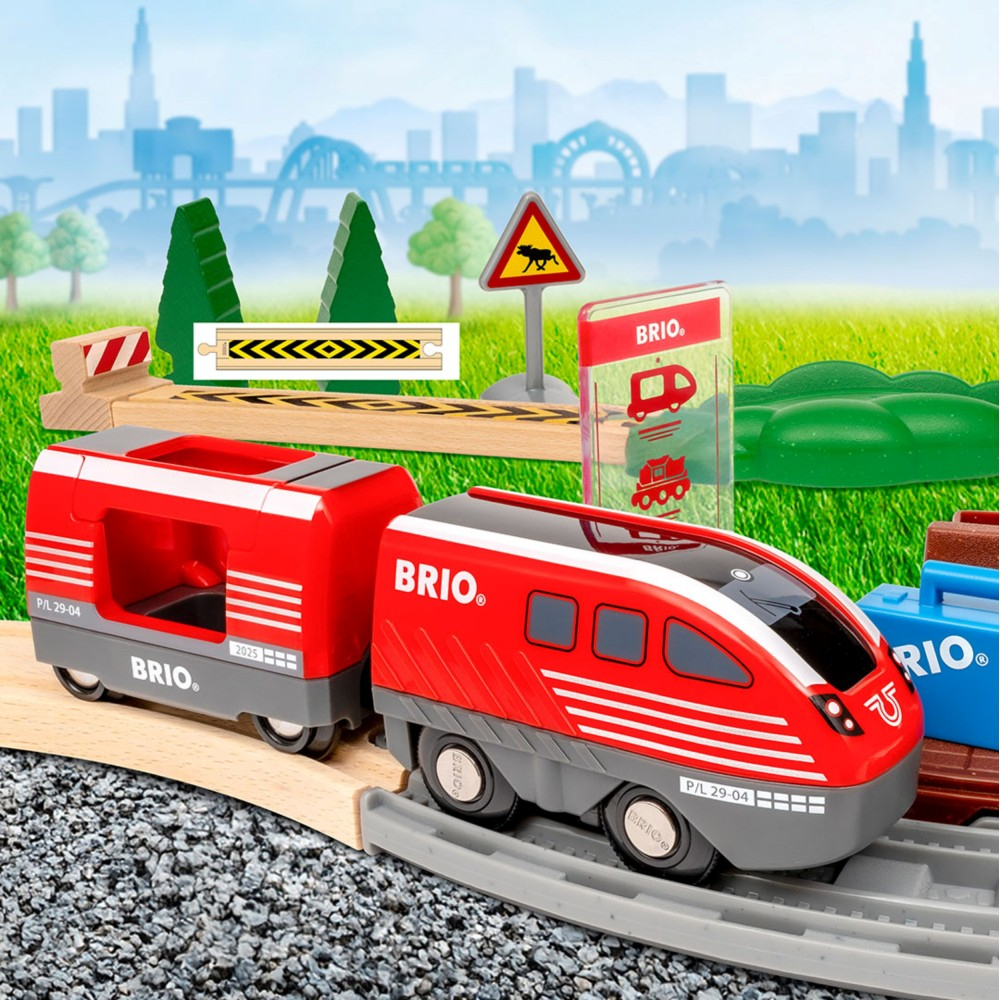 BRIO World - Деревянная железная дорога + поезд pull&back 28 элементов 36102