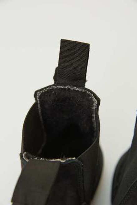 Челси из черного нубука с мехом