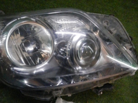 Фара правая Toyota Land Cruiser Prado 150 (2009-2013) ксенон