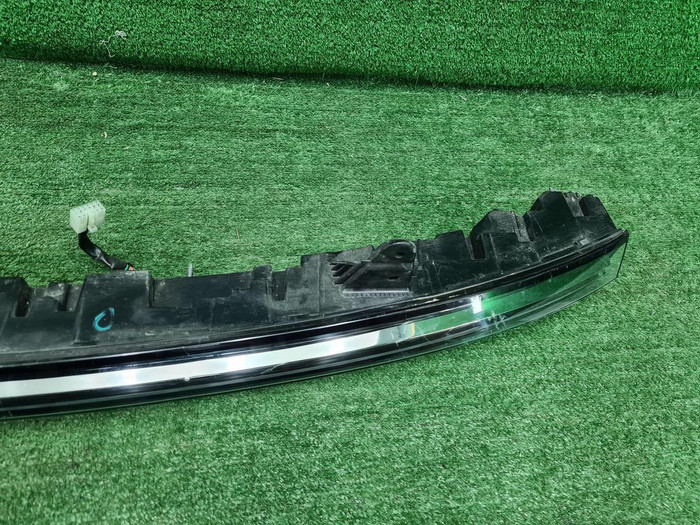 Фонарь крышки багажника Lixiang L9 (2022-н.в.)