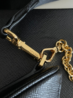 Prada Re-Edition 2005 Saffiano Bag
