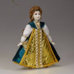Ёлочная игрушка кукла Дама