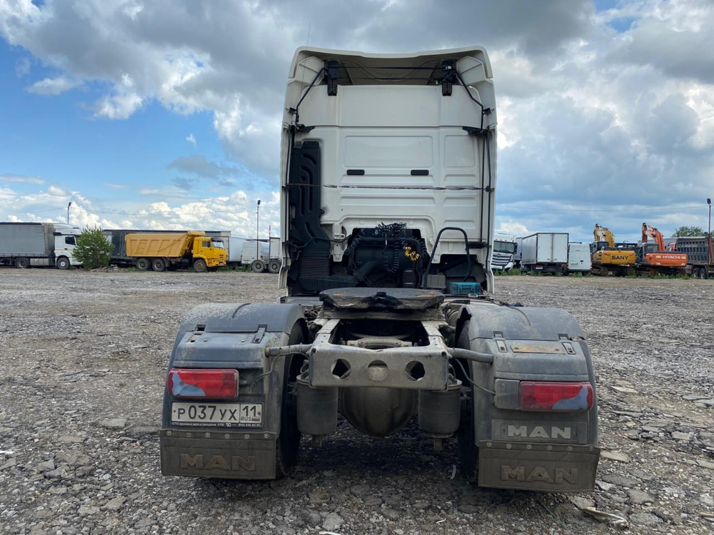 MAN TGX 4x2 Седельный тягач 18.400 4x2 BLS (Дизельный, 10,5 л, 400 л.с., АТ)