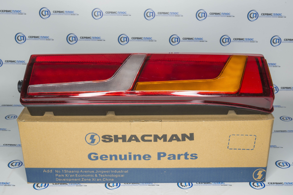 Фонарь задний правый SHACMAN X5000 DZ97189811218
