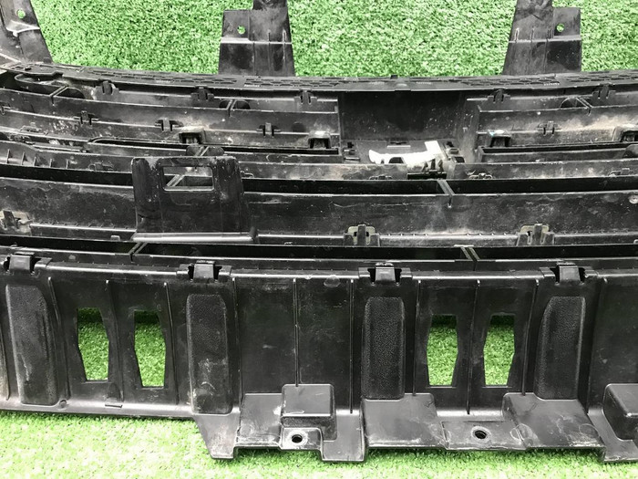Решетка радиатора Tank 500 (2021-н.в.)