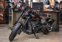 Harley-Davidson® Softail® FXDR™ 114, 2020