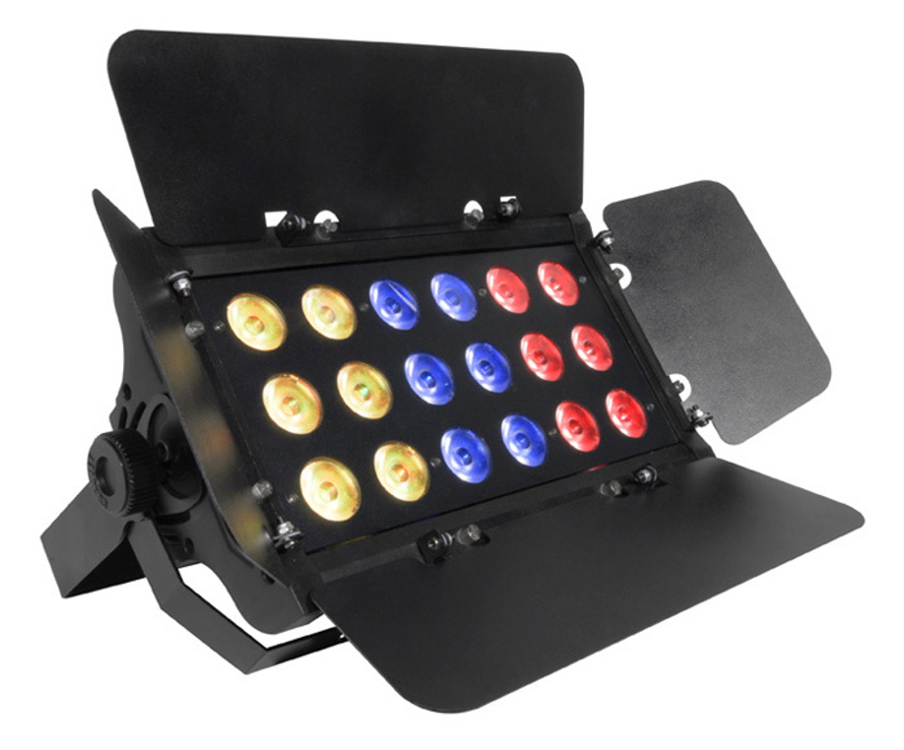 CHAUVET Slim Bank TRI 18 USB светодиодный прожектор рассеянного света.
