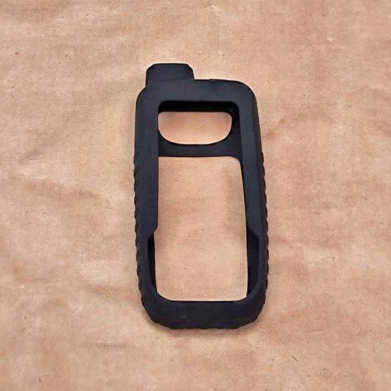 Чехол для Garmin GPSMAP 67/66 силиконовый (Черный)