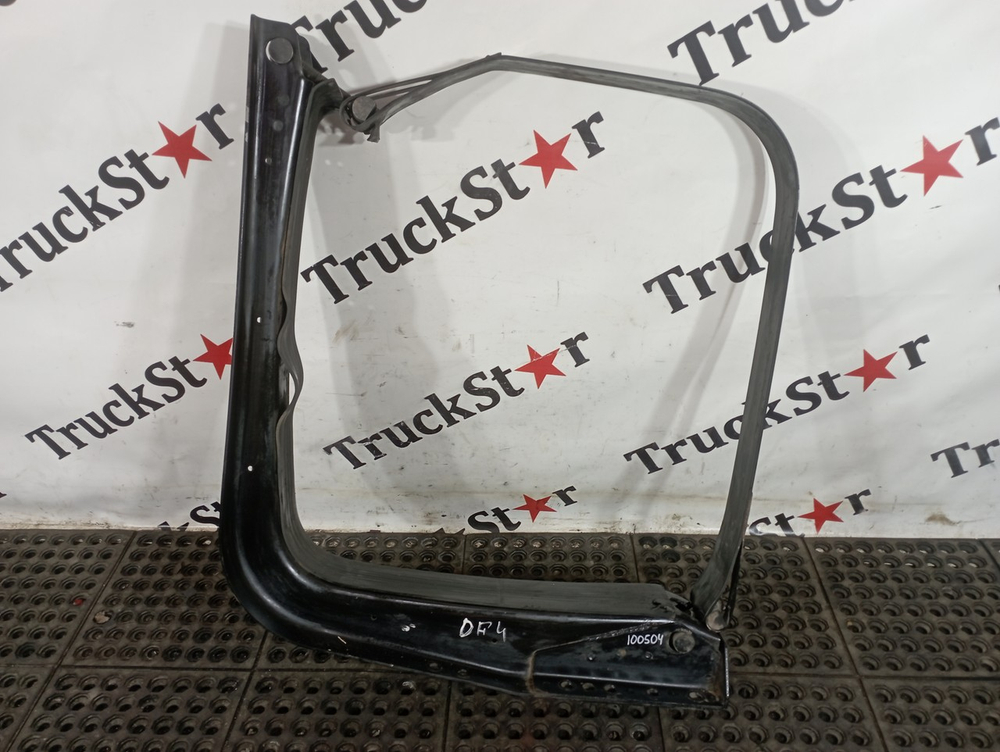 Кронштейн топливного бака 2023г