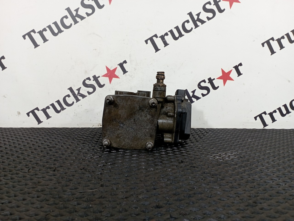 Кран управления тормозами прицепа 2020г