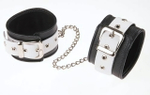 Черно-белые оковы на ноги (Цвет: черный с белым)