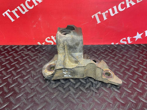 Кронштейн двигателя задний правый