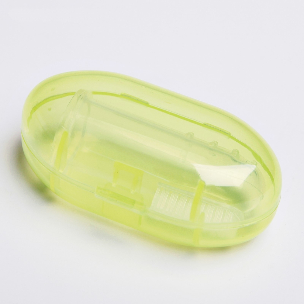 Зубная щётка детская, силиконовая, на палец, в контейнере, от 0 мес., цвет лайм 2932009