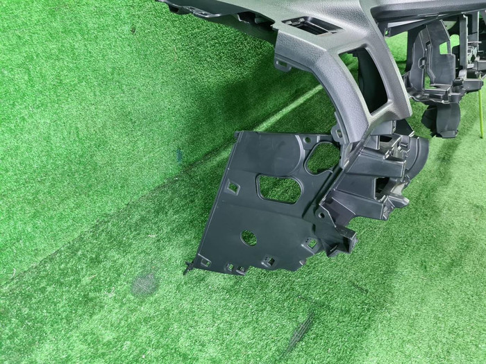 Торпедо Toyota Hiace Н300 (2019-н.в.)