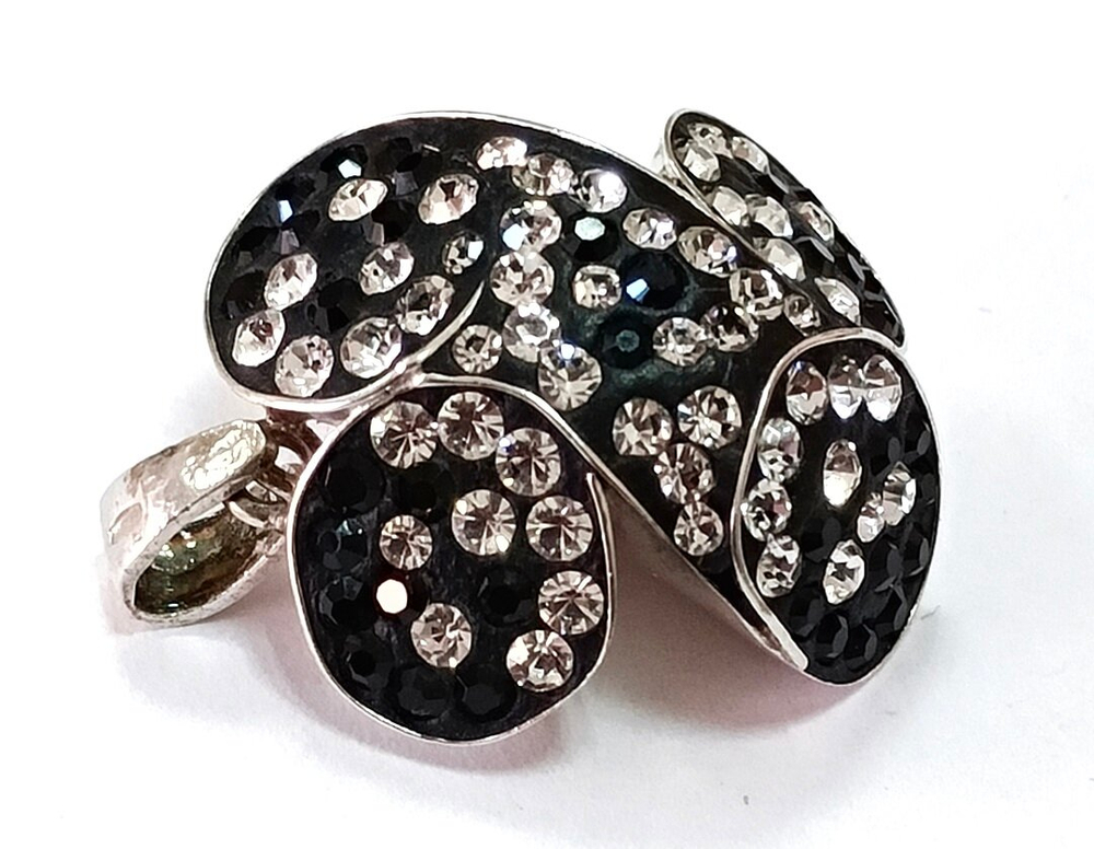 Ювелирная подвеска из серебра,вставка кристаллы Swarovski