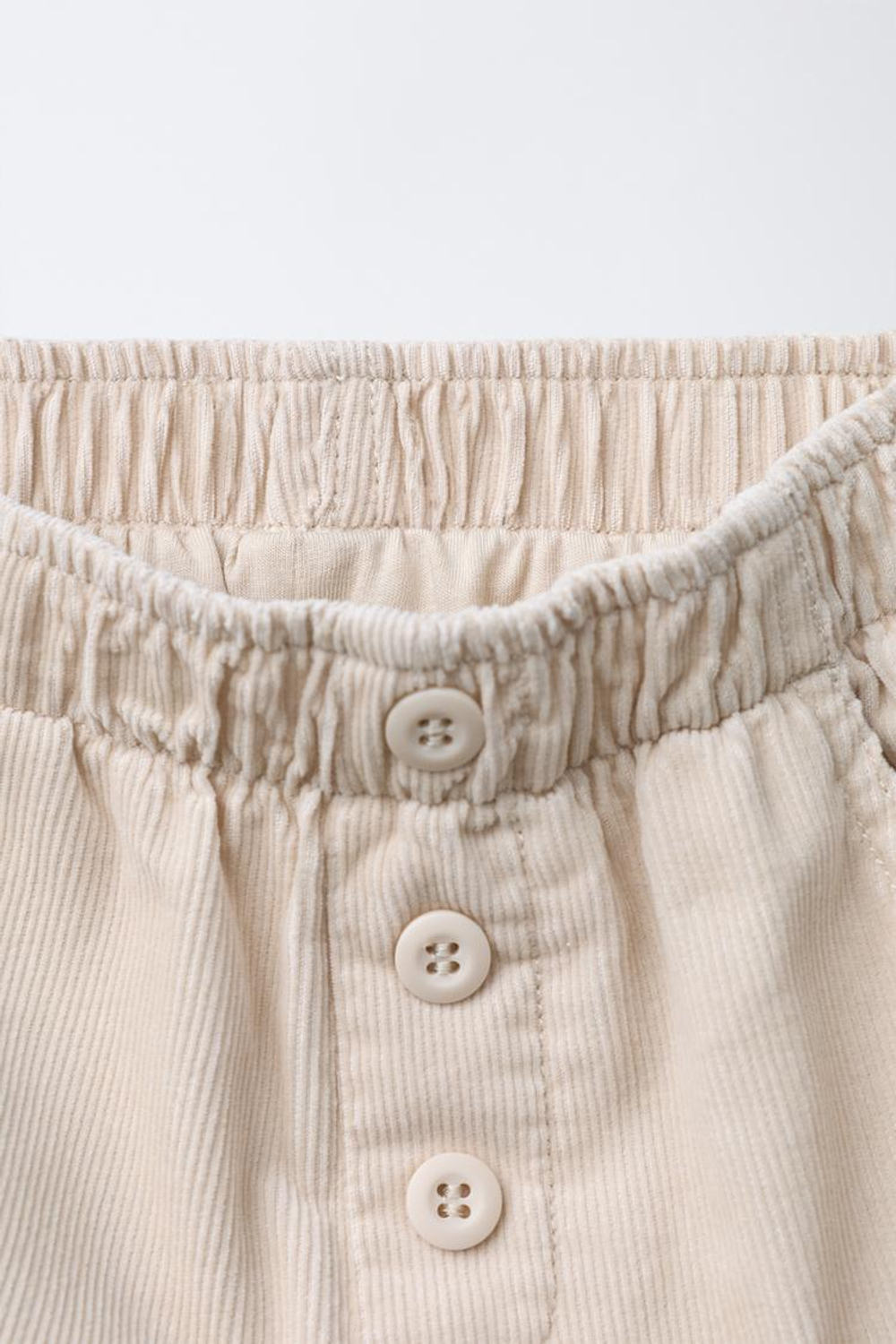 ZARA ВЕЛЬВЕТОВЫЕ БРЮКИ С ПУГОВИЦАМИ НА ПОДКЛАДКЕ, ЦВЕТ СЛОНОВОЙ КОСТИ