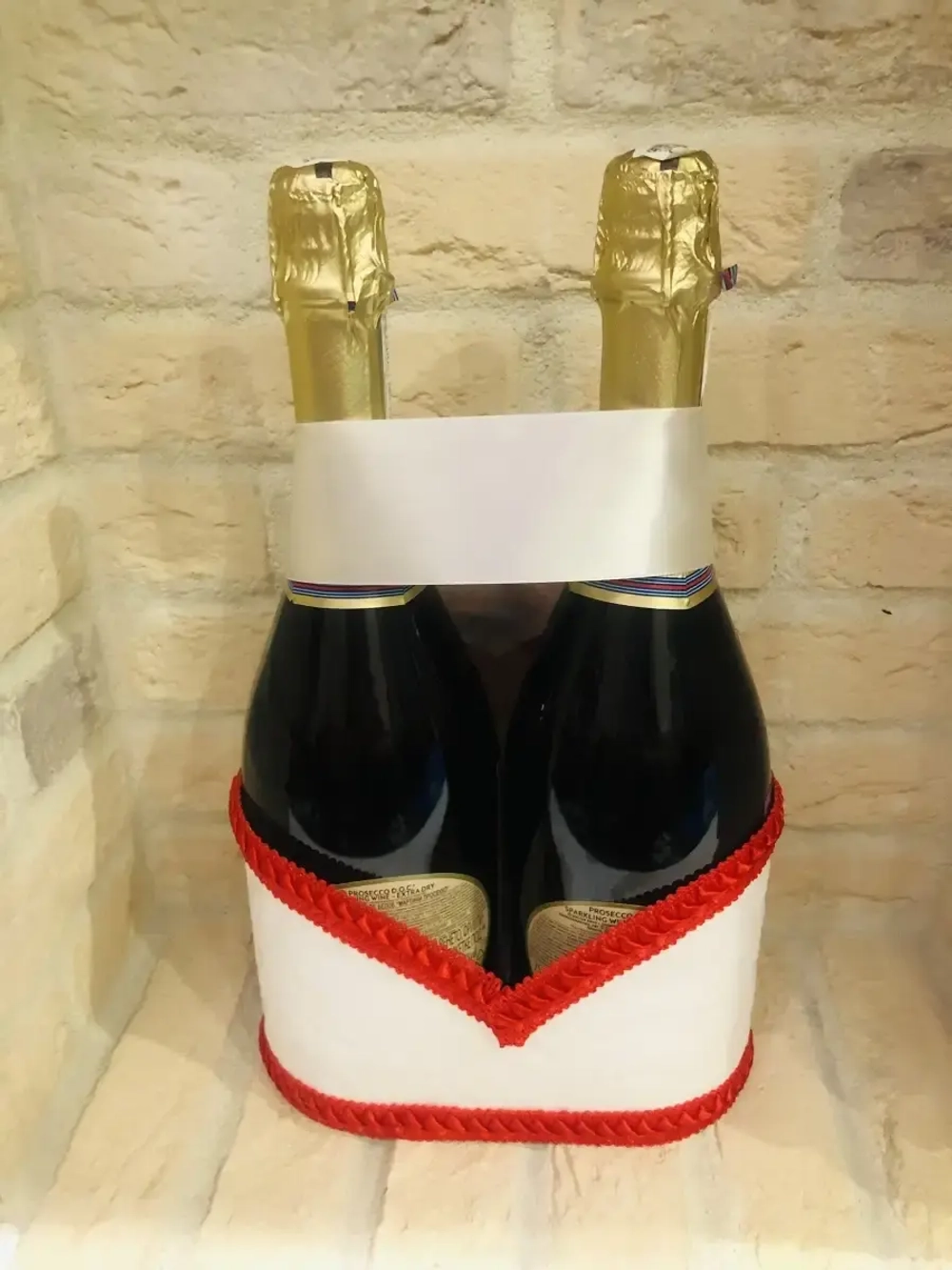 Украшение на шампанское